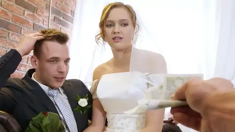 Huge-titted bride groans in orgasm by humungous bone for money